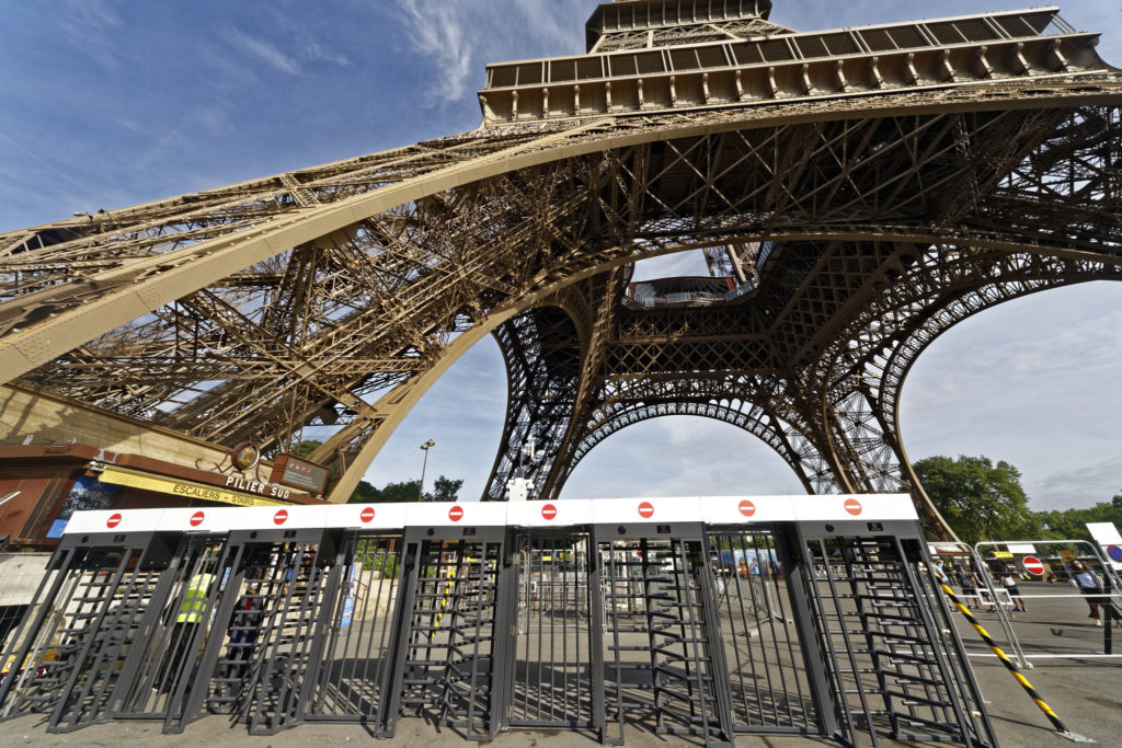 27951921050_a4238e17f6_k