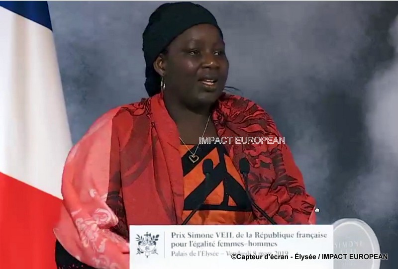 Aissa Doumara - Prix Simone Veil de la République française pour l’égalité femmes – hommes 8 MARS2019