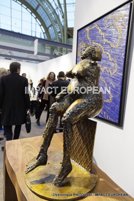 Oeuvre de Cesar exposée à Art Fair Art Paris le 3 avril 2019 à Paris, France