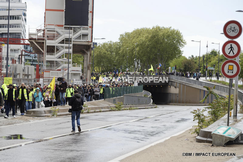 Pour un traitement médiatique impartial 02