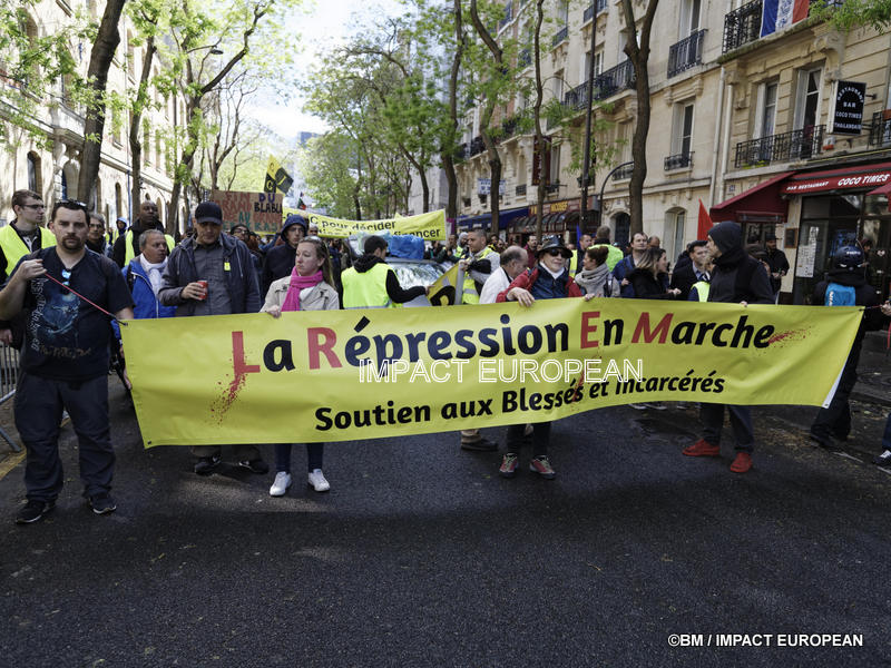 Pour un traitement médiatique impartial 34