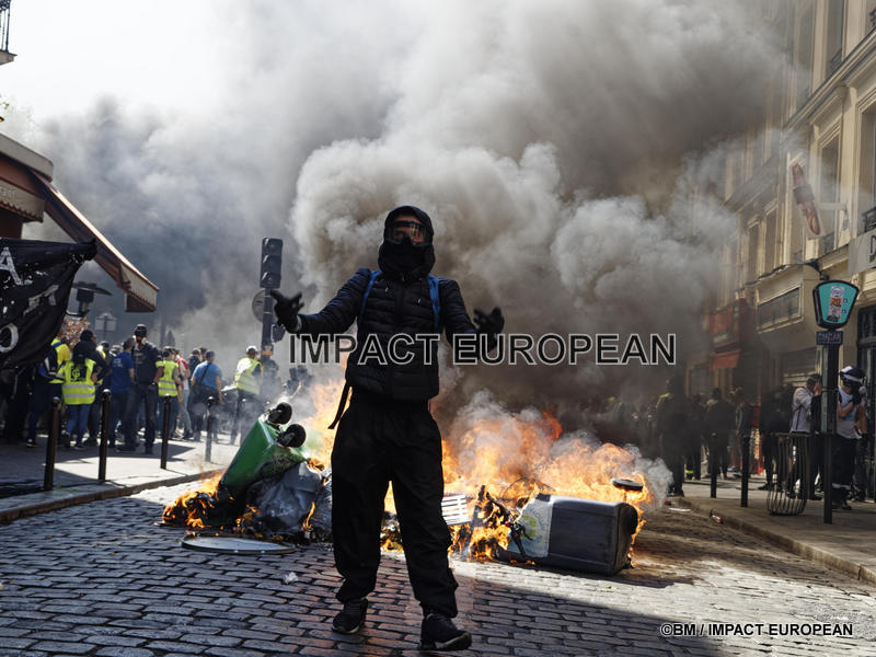gilets jaunes act 23 03