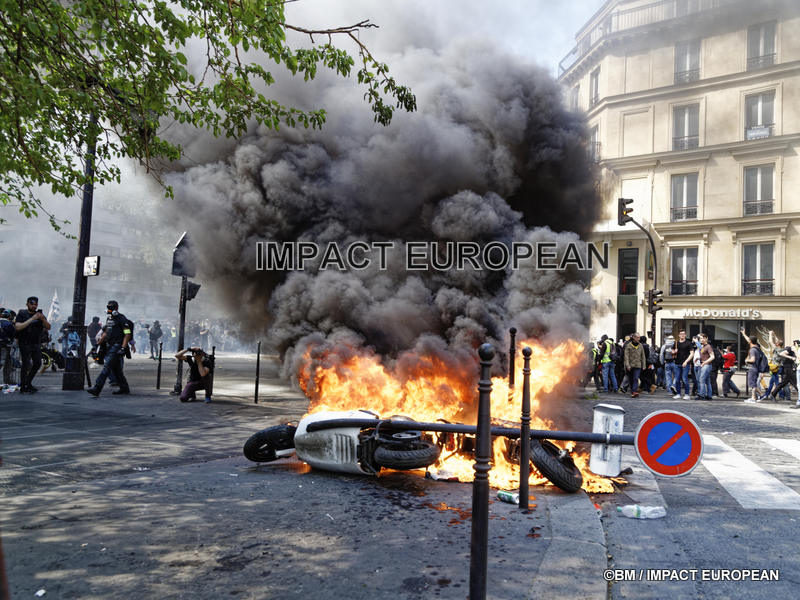 gilets jaunes act 23 04