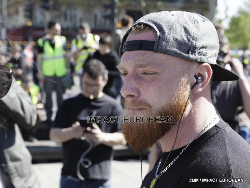 gilets jaunes act 23 08