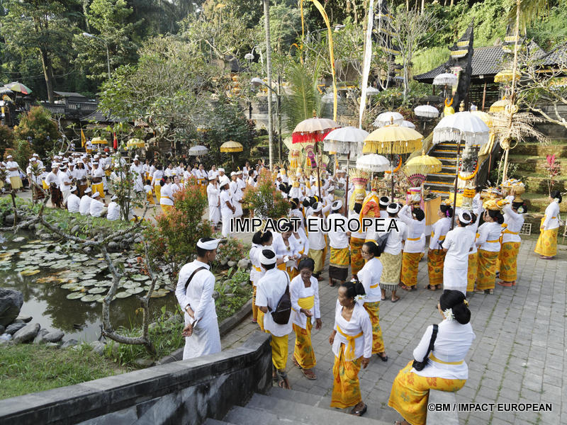 Tumpek Landep 09-001