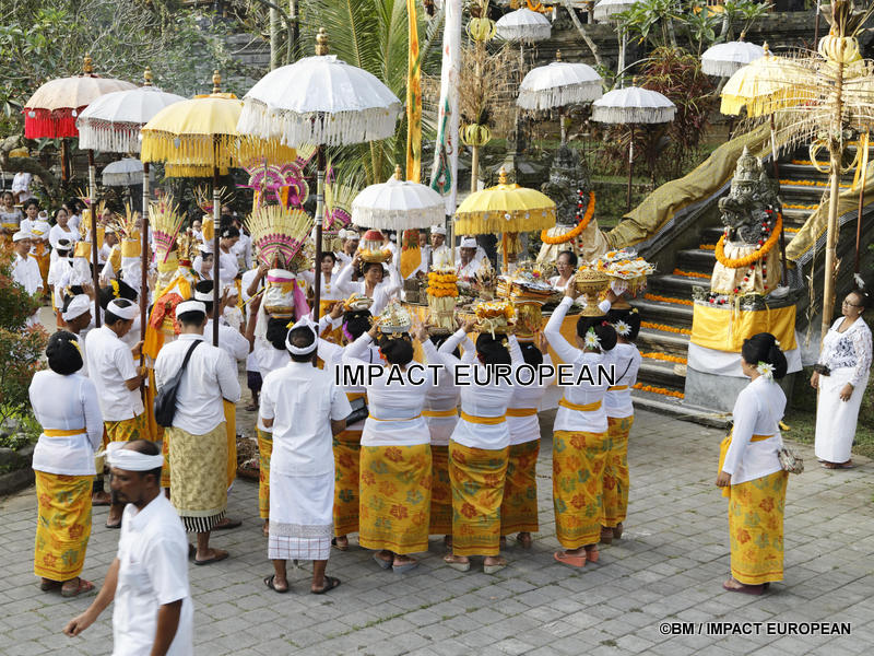 Tumpek Landep 11-001