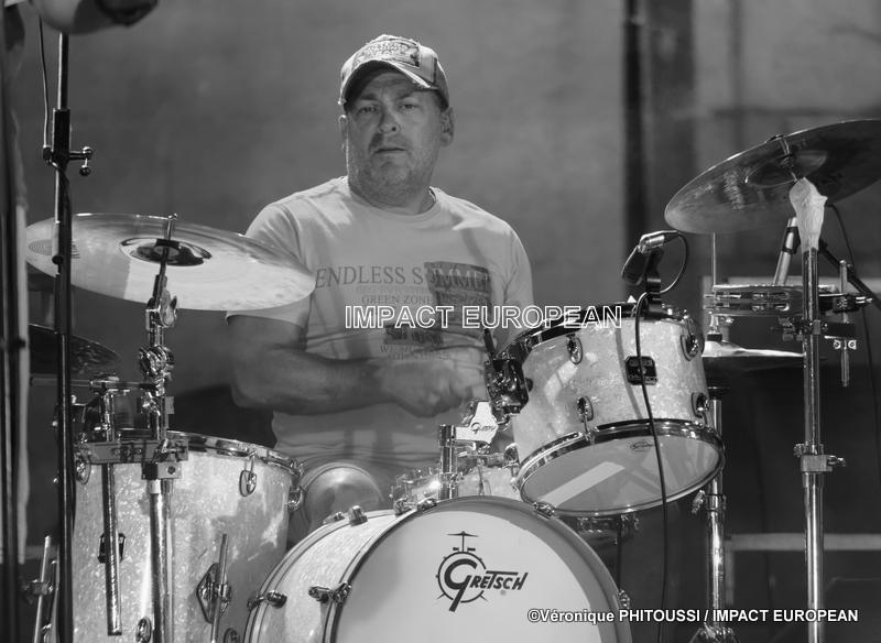 Le groupe Washing Blues en concert Place de la Marineà Agde le 14 juillet 2019