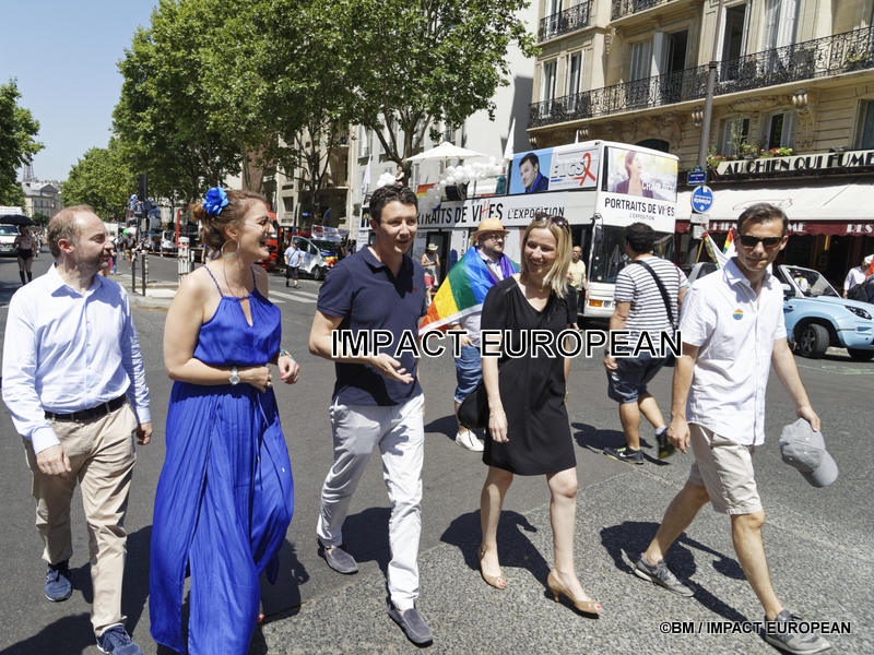 politics gay pride 2019 01