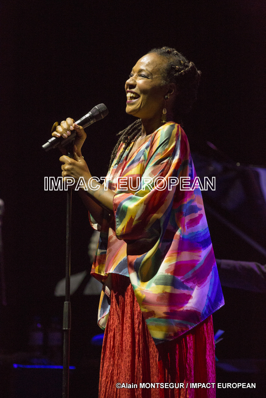 Lisa Simone en concert au Festival de l'Hospitalet