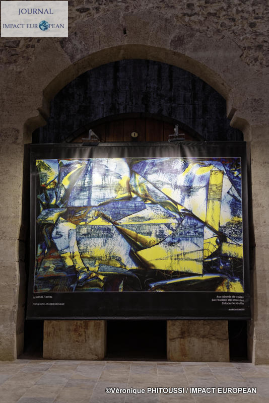 Francis Grosjean a exposé Nature