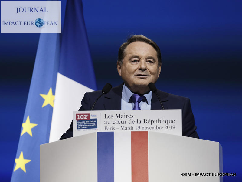 09-102eme congres des maires 09