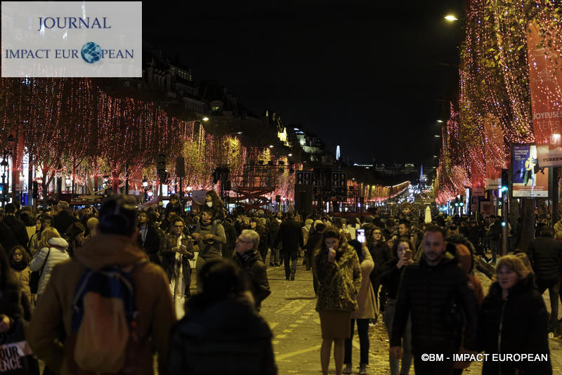 28-Ludivine Sagnier Champs-Elysées 30