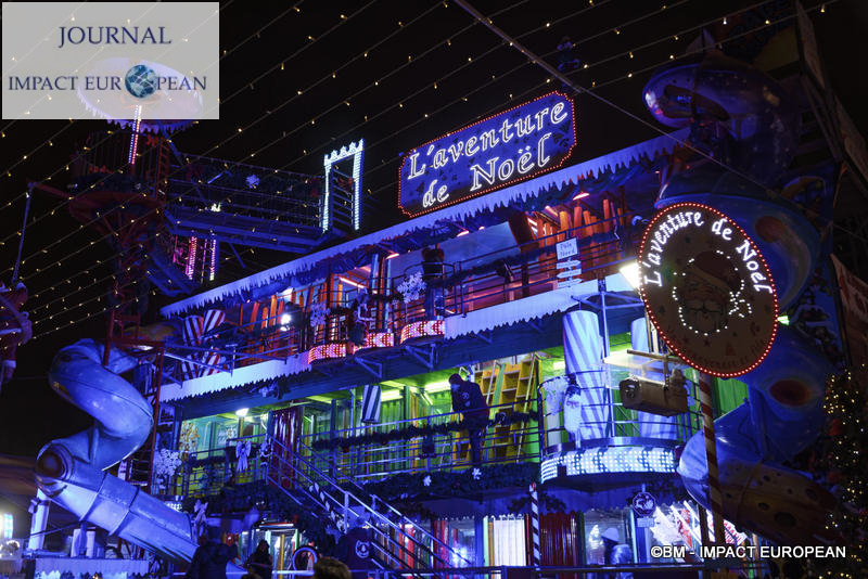 36-marché noel tuileries 36