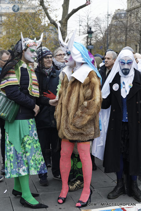 04-World AIDS Day 04