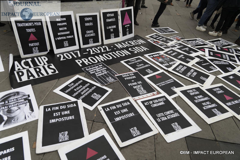 08-World AIDS Day 08