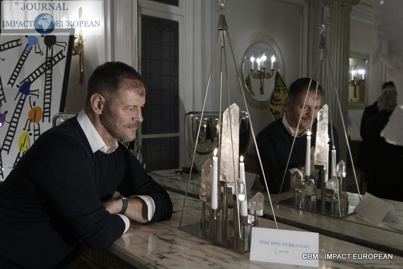 14-Plaza Athénée 57