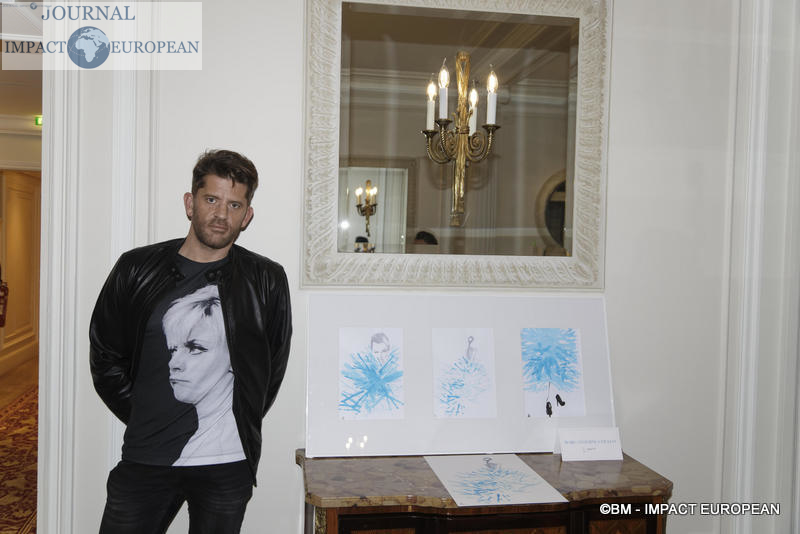 38-Plaza Athénée 30