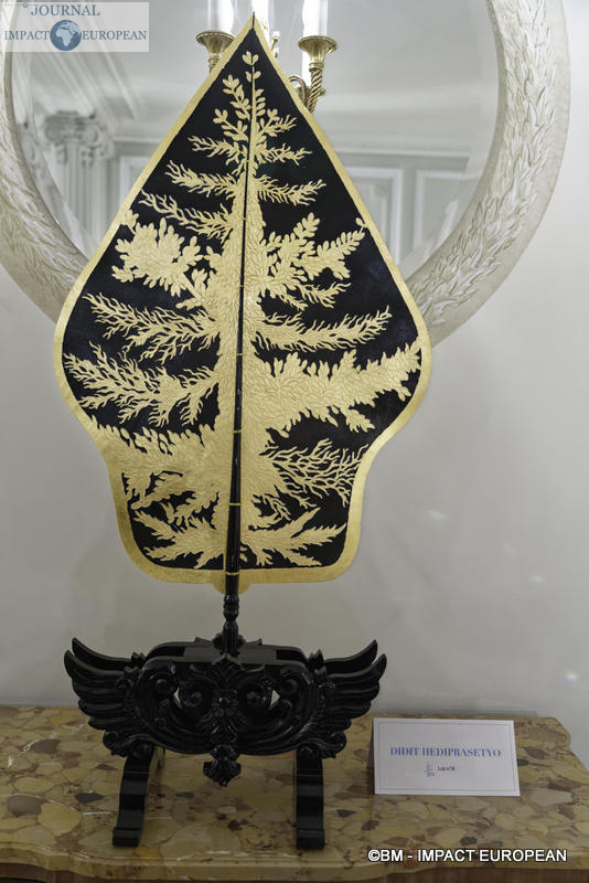 46-Plaza Athénée 22