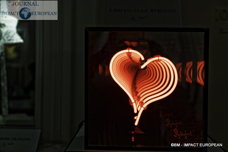 57-Plaza Athénée 11