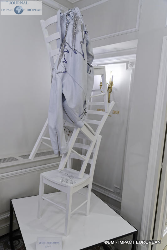 66-Plaza Athénée 02