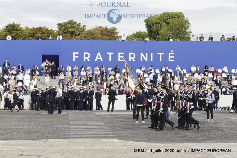 defile 14 juillet 2020 02