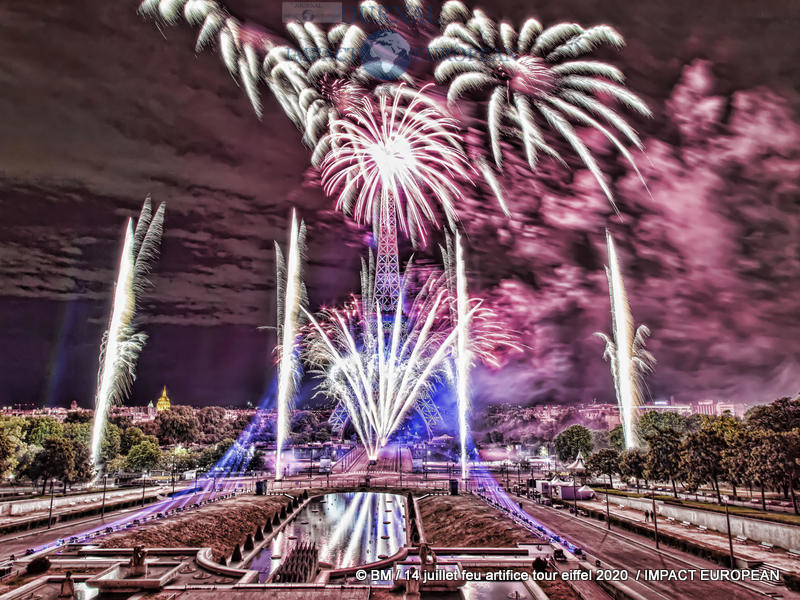 feu artifice tour eiffel 2020 18