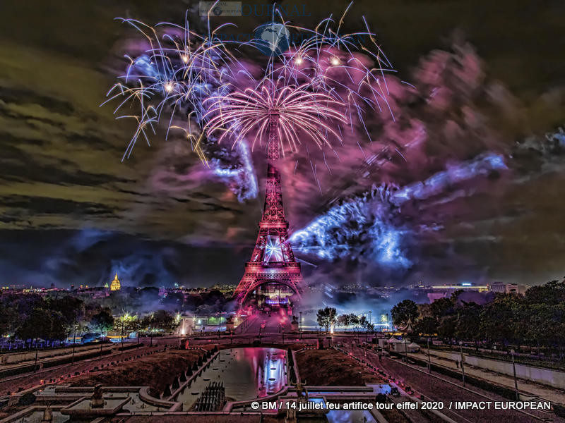 feu artifice tour eiffel 2020 28