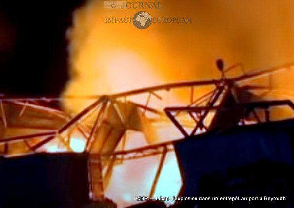 L'explosion dans un entrepôt au port à Beyrouth 1