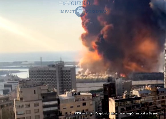 L'explosion dans un entrepôt au port à Beyrouth 10