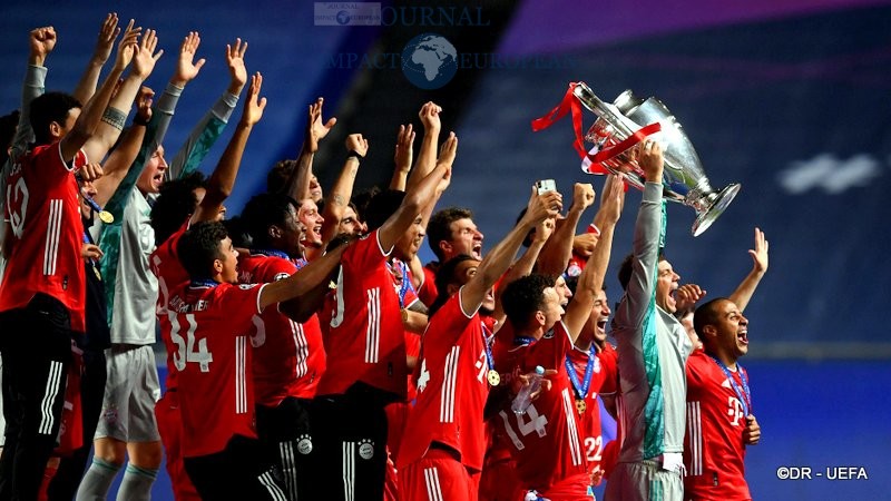 Six-time winners FC Bayern München5