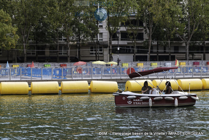 paris plage bassin de la villette 06