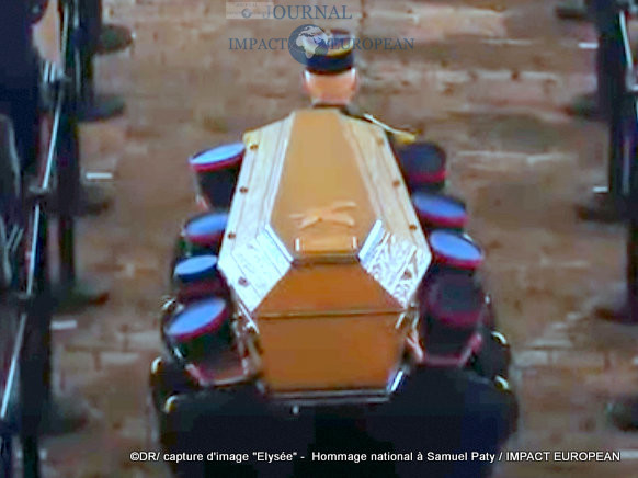 SAMUEL PATY 5.2020 120541