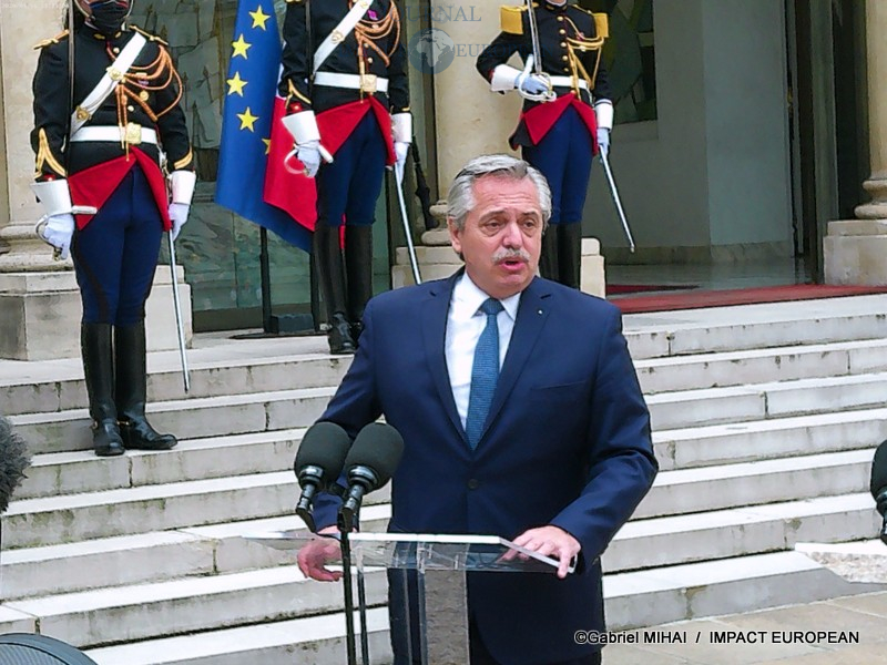 Alberto Angel FERNANDEZ