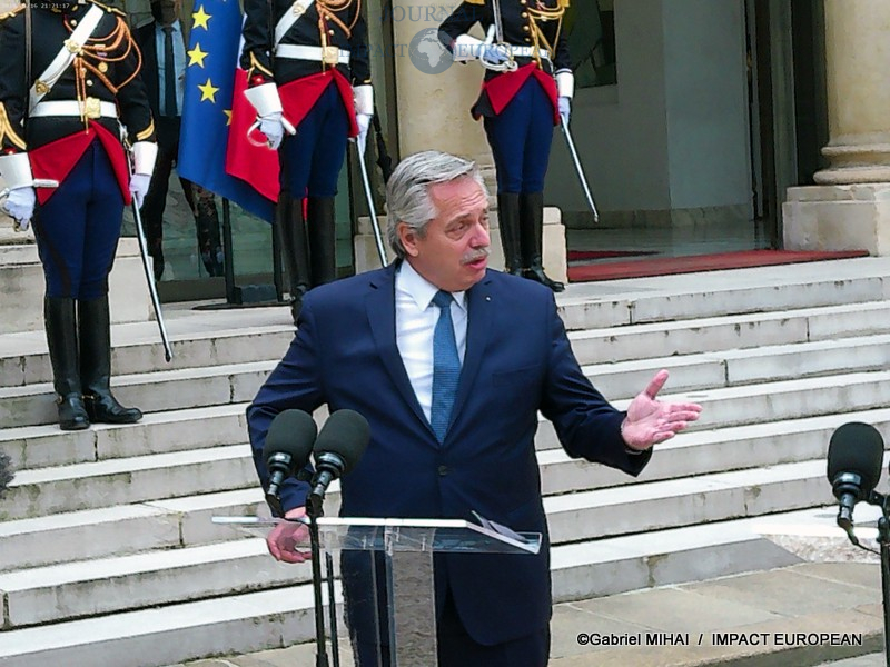 Alberto Angel FERNANDEZ