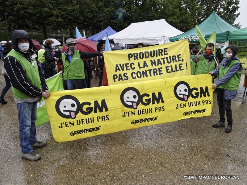 marche contre agrochimie 06