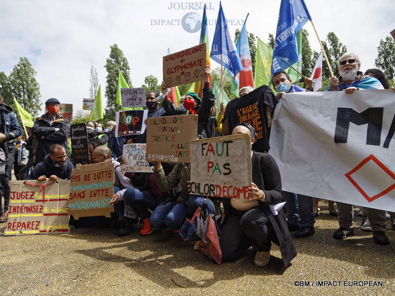 marche contre agrochimie 08