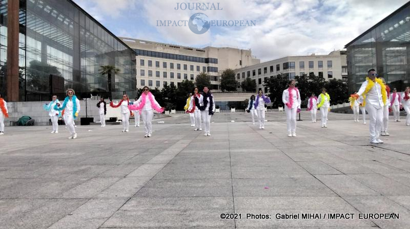 We Can Dance - LES AILES DU BONHEUR