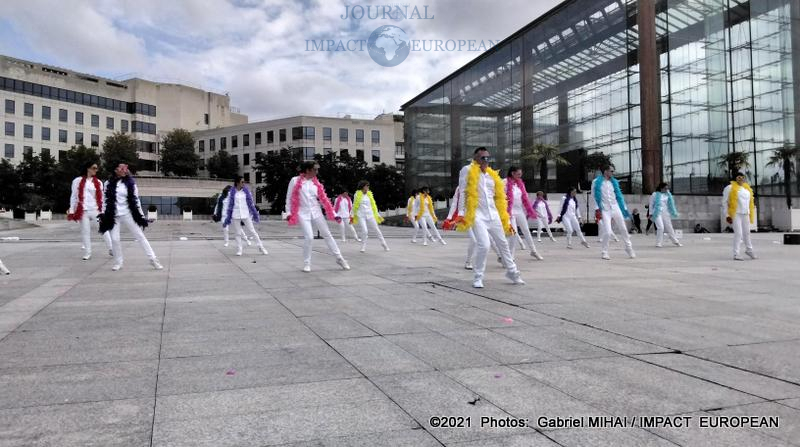 We Can Dance - LES AILES DU BONHEUR