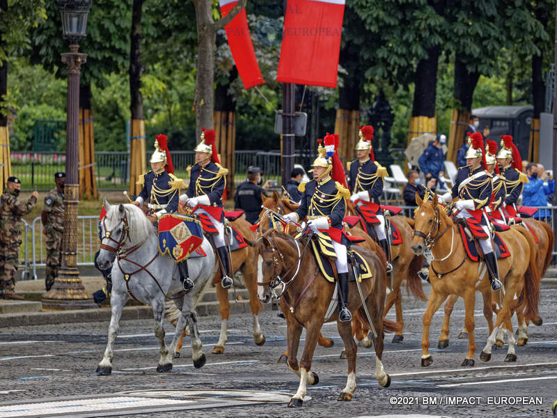 defile 14 juillet 2021 02