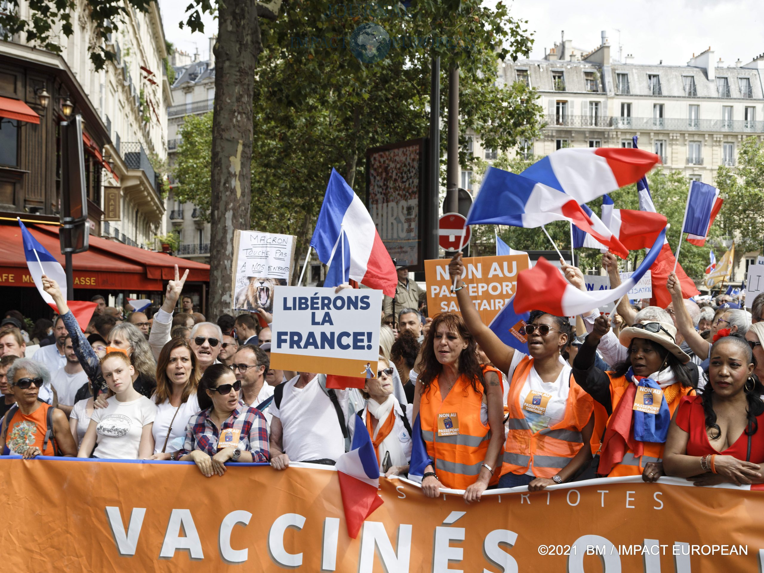 manif anti-pass Philippot 17