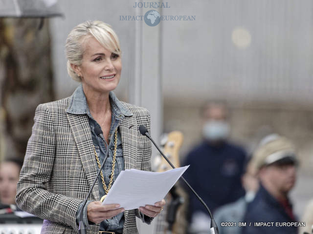 Esplanade Johnny-Hallyday 07