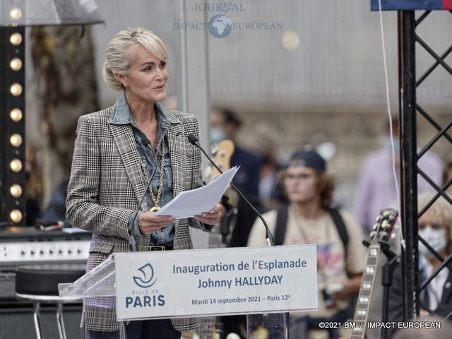 Esplanade Johnny-Hallyday 68