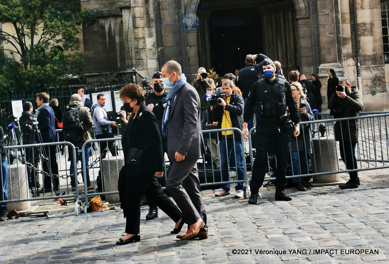 IMG_20211006_124723.jpg 01