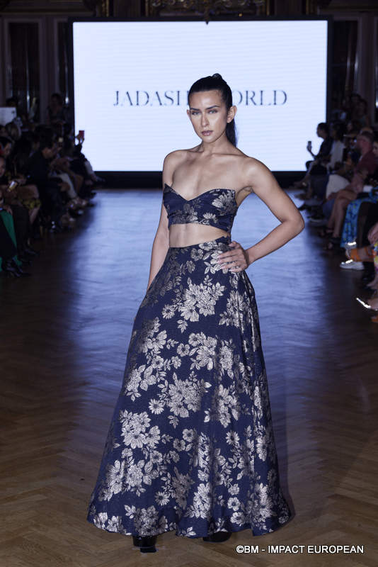 FASHION SHOW AEFW 120