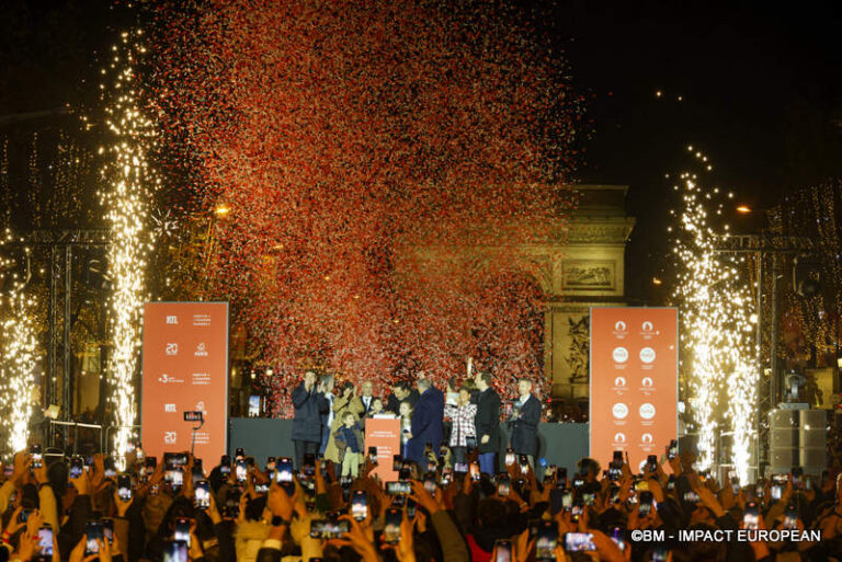 Illumination Champs-Elysées 07