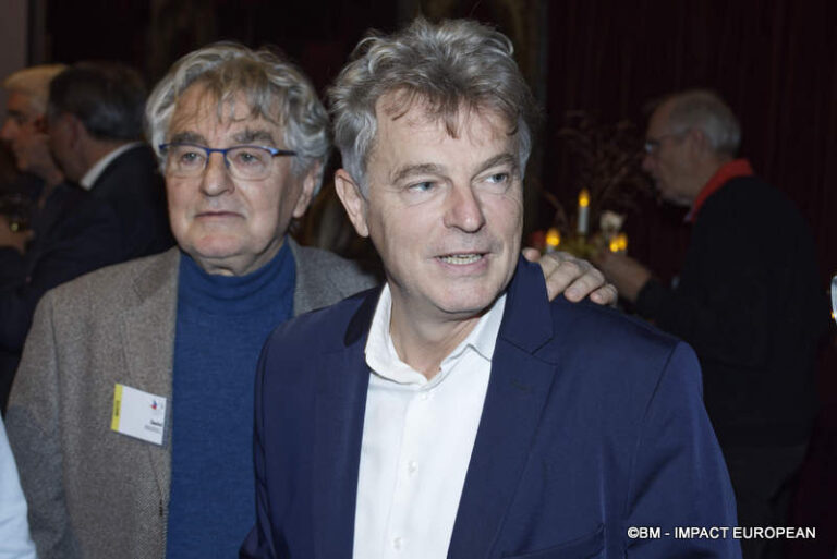 Pères Noël verts 2023 42