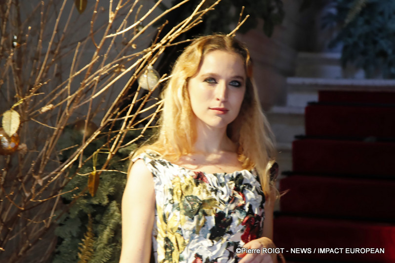 _27I8788Franck Sorbier MODE