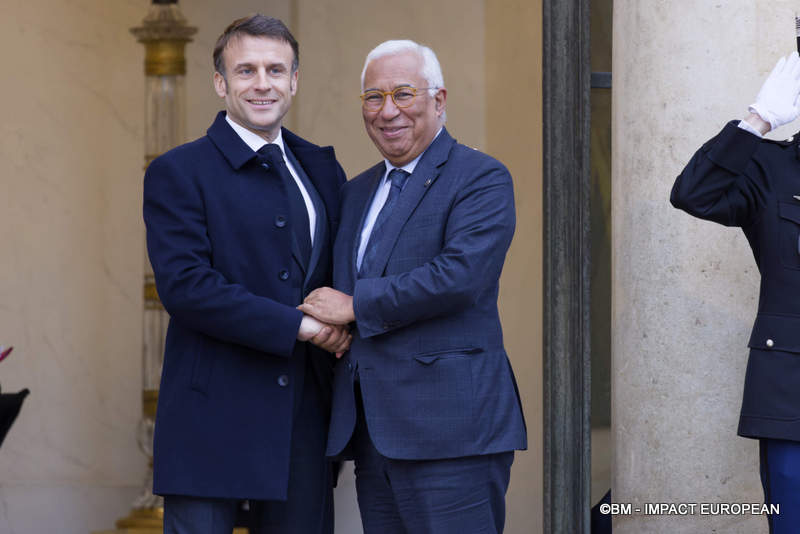 Le président français Emmanuel Macron et le Premier ministre du Portugal, António Costa