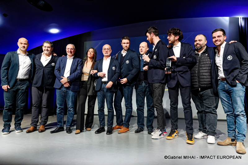 IMG_8588Trophée-hockey sur glace-001