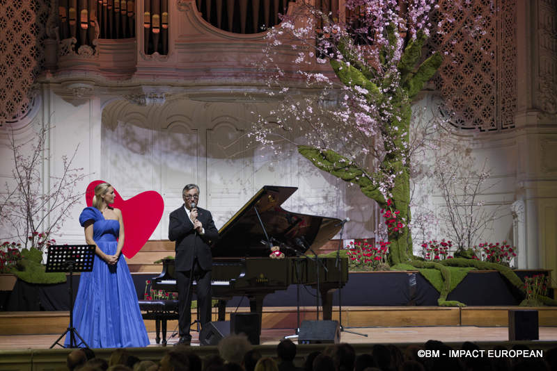 La journaliste sportive Sandy Heribert et Orso Chetochine – Directeur général de Mécénat Chirurgie Cardiaque
